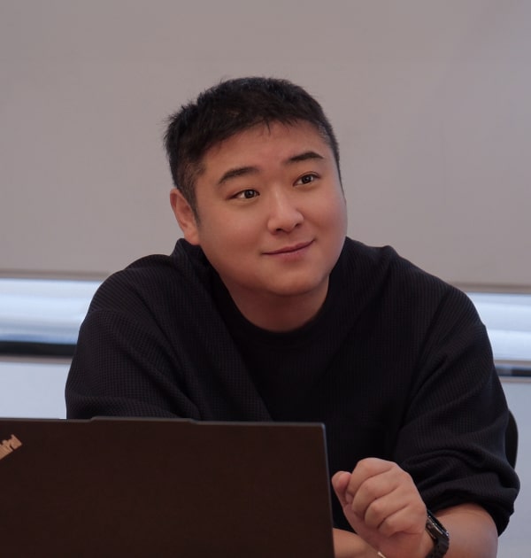 方 拓 HOU TAKU